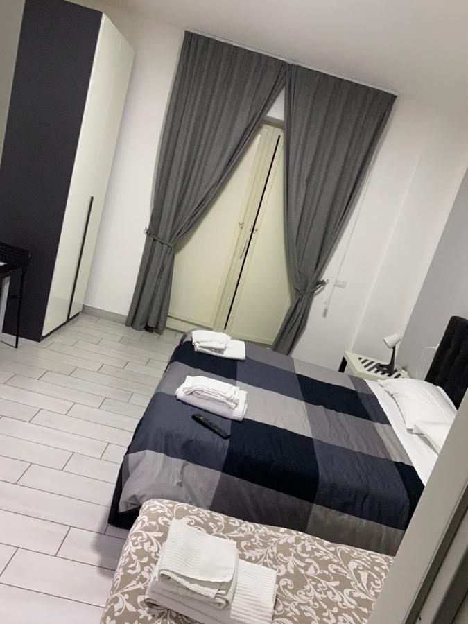לינה וארוחת בוקר Neapolis Center מראה חיצוני תמונה
