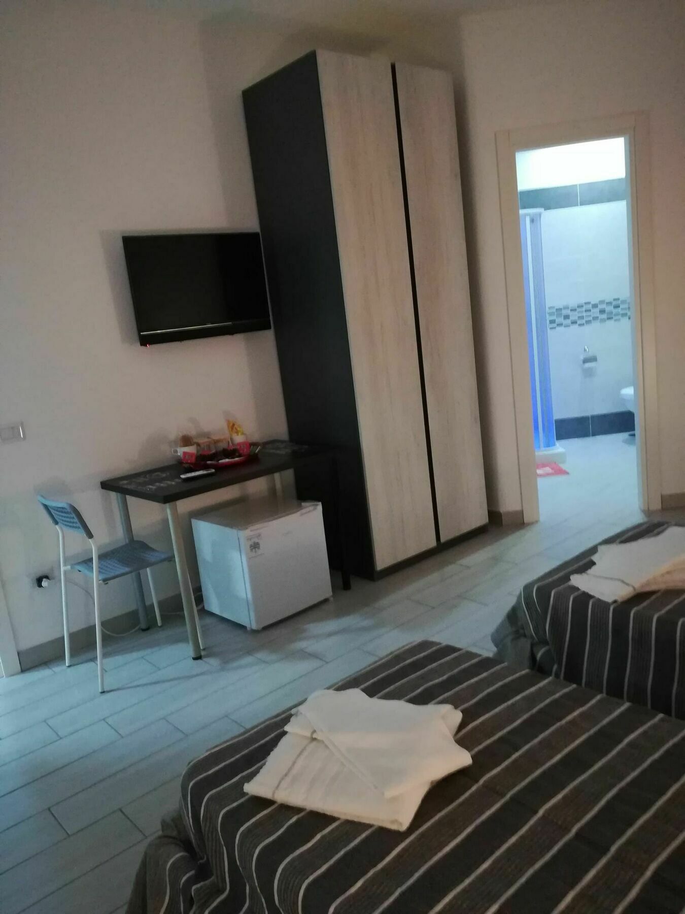 לינה וארוחת בוקר Neapolis Center מראה חיצוני תמונה