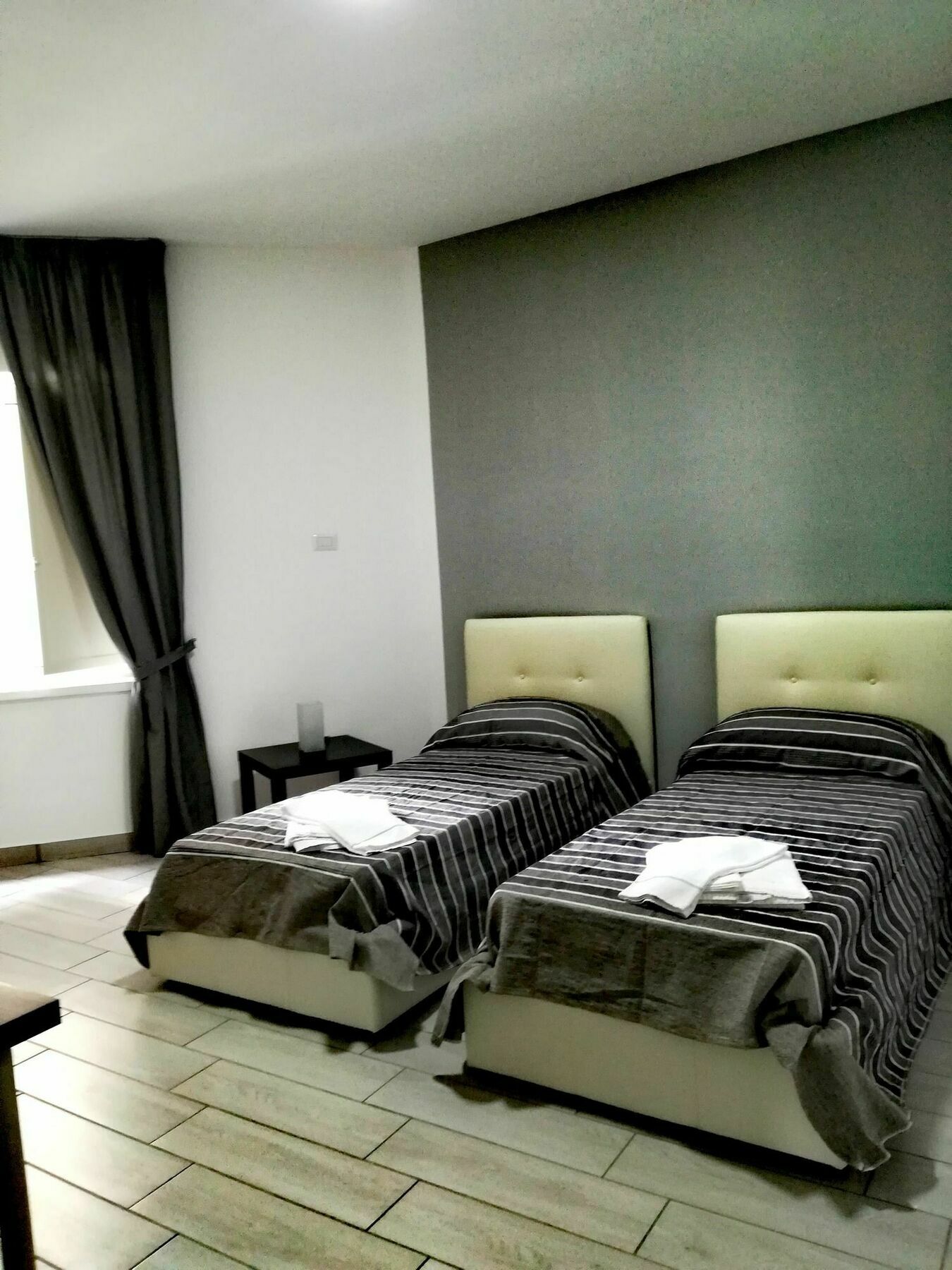 לינה וארוחת בוקר Neapolis Center מראה חיצוני תמונה