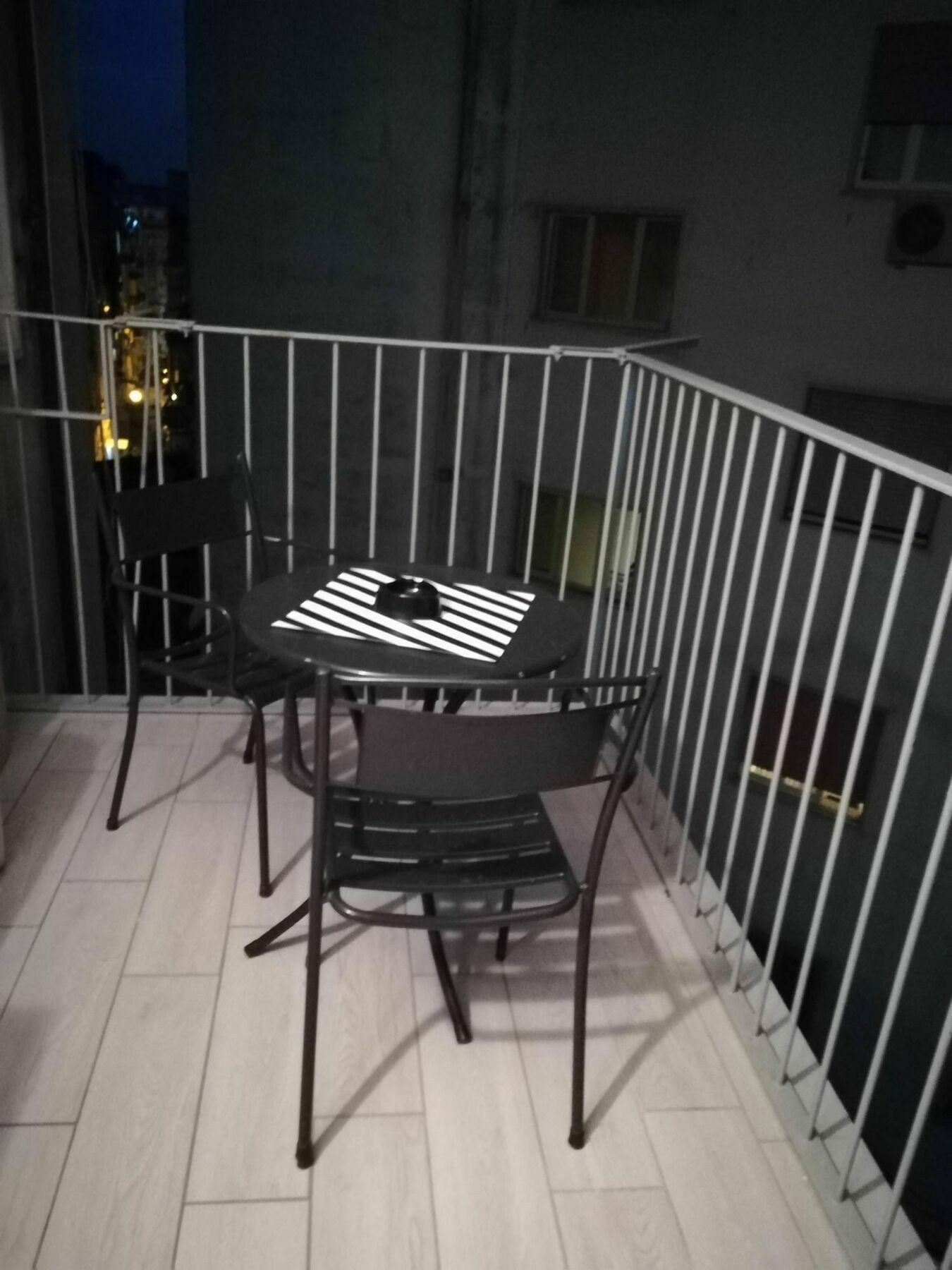 לינה וארוחת בוקר Neapolis Center מראה חיצוני תמונה