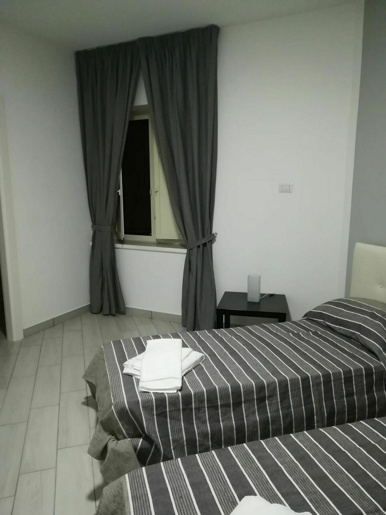 לינה וארוחת בוקר Neapolis Center מראה חיצוני תמונה