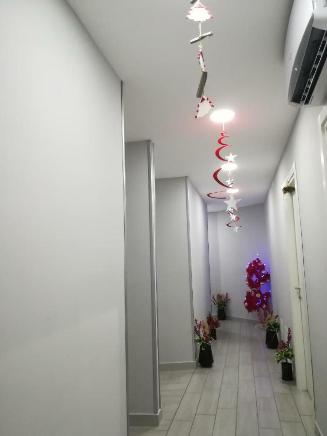 לינה וארוחת בוקר Neapolis Center מראה חיצוני תמונה