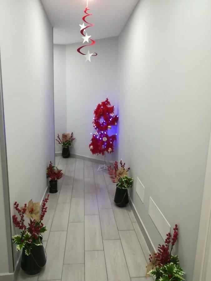 לינה וארוחת בוקר Neapolis Center מראה חיצוני תמונה