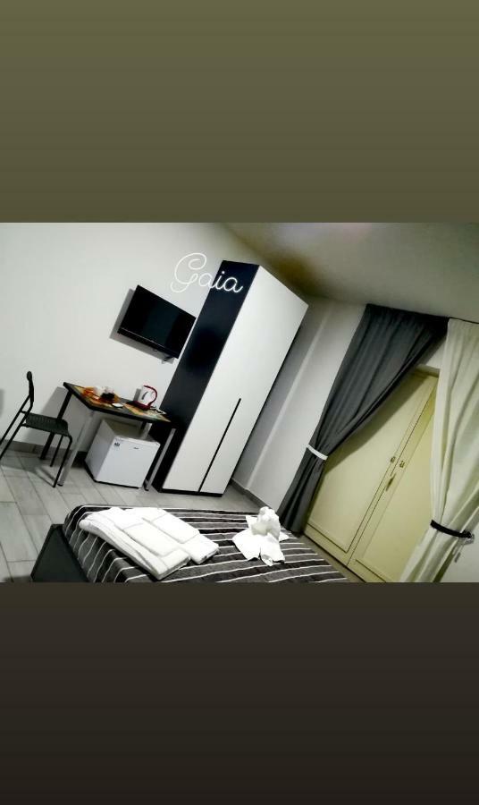 לינה וארוחת בוקר Neapolis Center מראה חיצוני תמונה