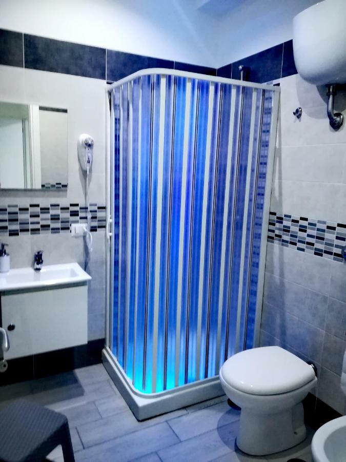 לינה וארוחת בוקר Neapolis Center מראה חיצוני תמונה